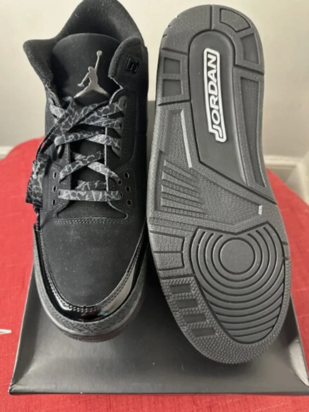 Air Jordan 3 Retro Black Cat (2025)